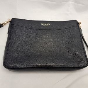 Kate spade crossbody black pebbled leather slim design